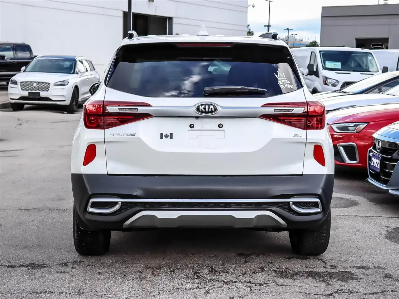 Kia Seltos снимка Kia Seltos