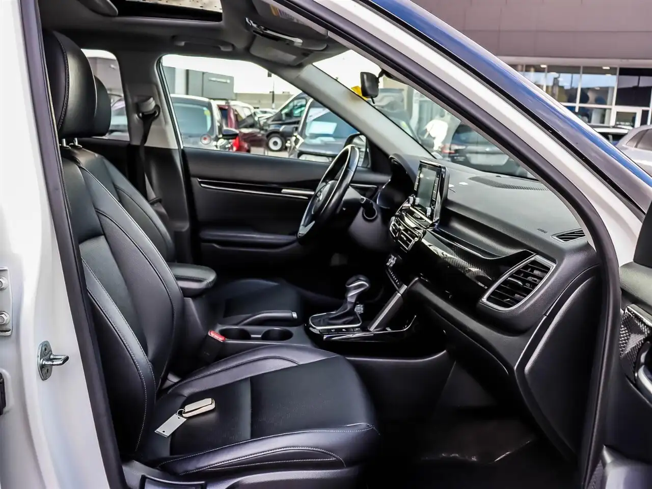 Kia Seltos снимка Kia Seltos