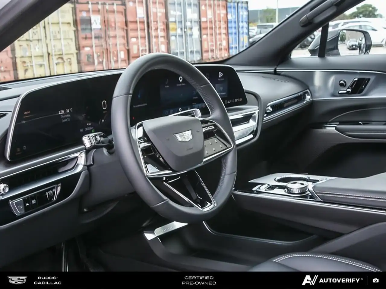 Cadillac Lyriq photo Cadillac Lyriq