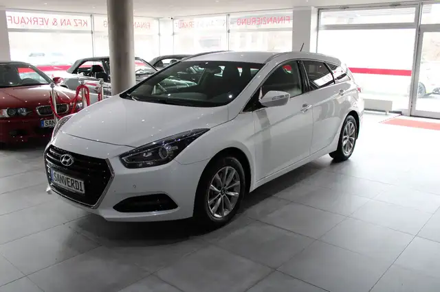 Hyundai i40 1.6 GDI blue Trend MFL LED PDC *EURO 6*