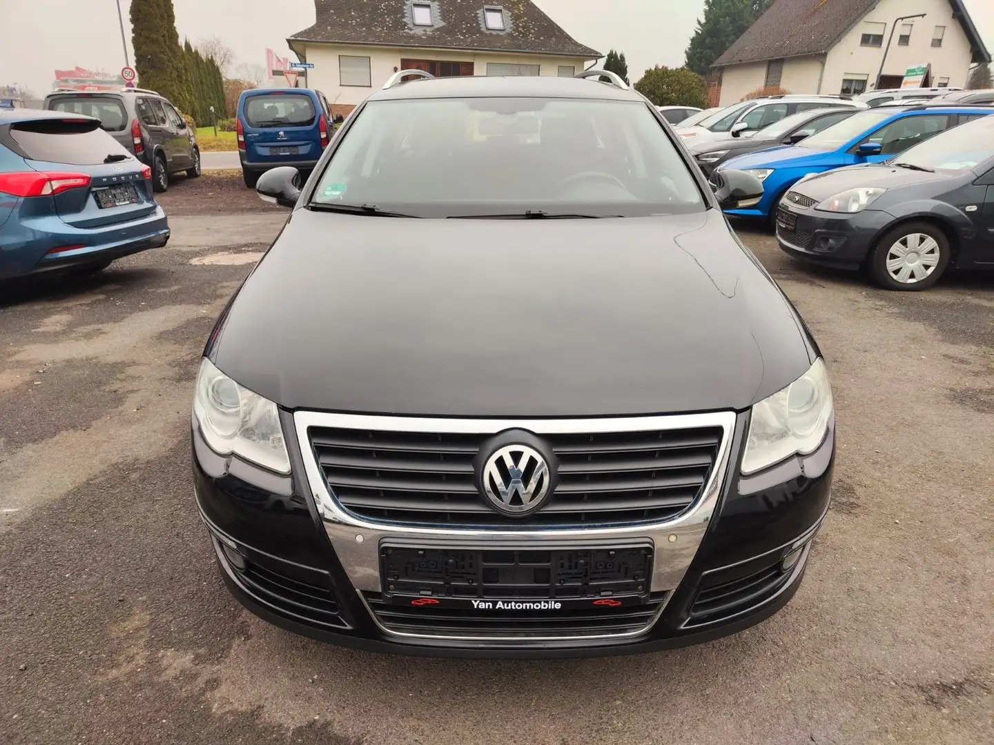 Volkswagen Passat Variant Sportline 2.0 TDI DSG Navi SHZ Noir - 2