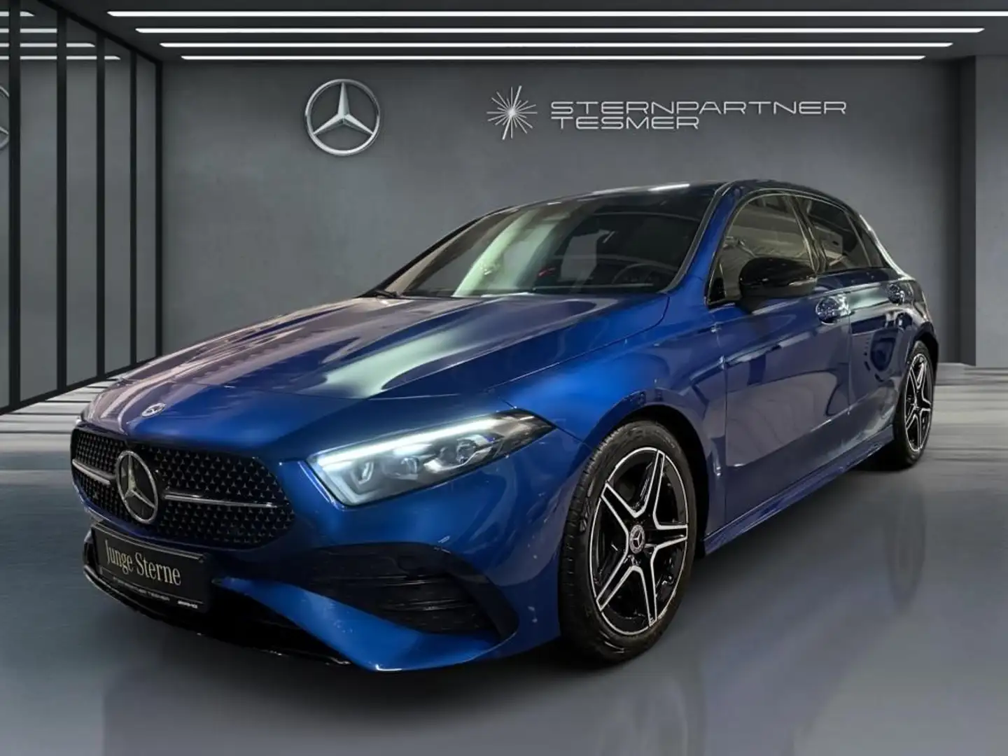 Mercedes-Benz A 200 d AMG+NIGHT+KAMERA+AMBIENTE+MULTIBEAM Blau - 2