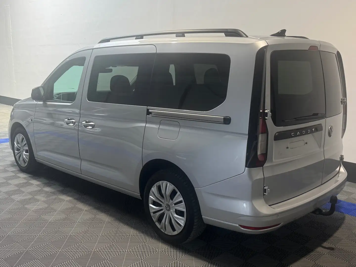 Volkswagen Caddy 2.0 TDi Maxi Business 5 places double cabine Zilver - 2