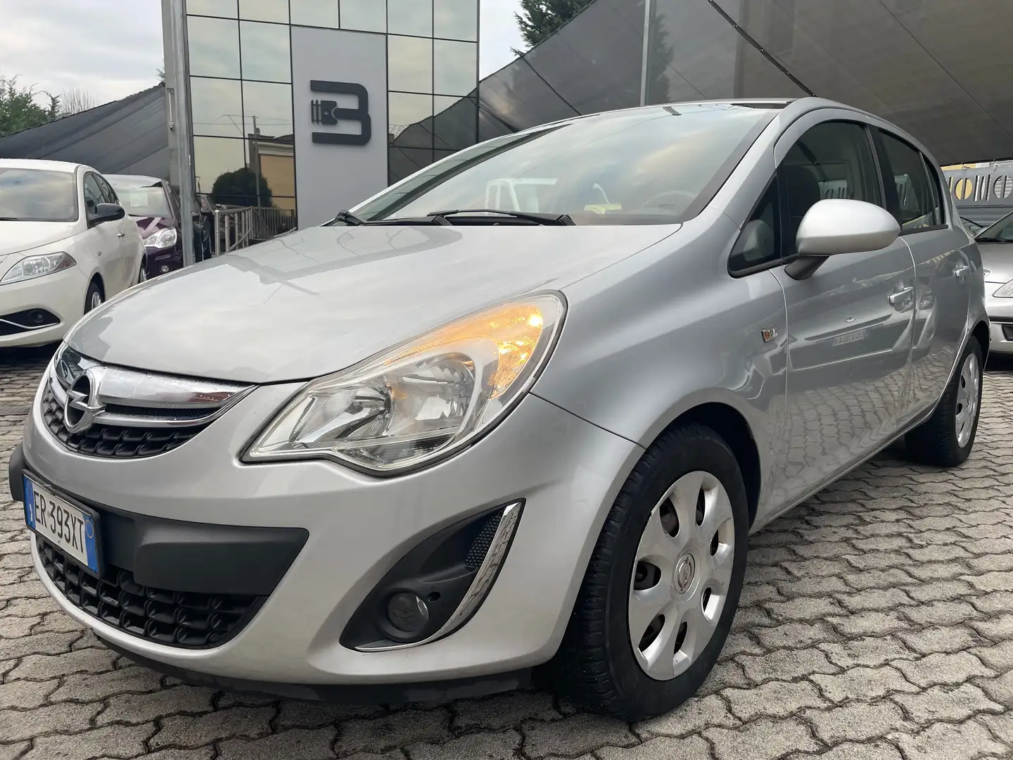 Opel Corsa Corsa 5p 1.2 Edition 85cv IDONEA NEOPATENTATI Argent - 1