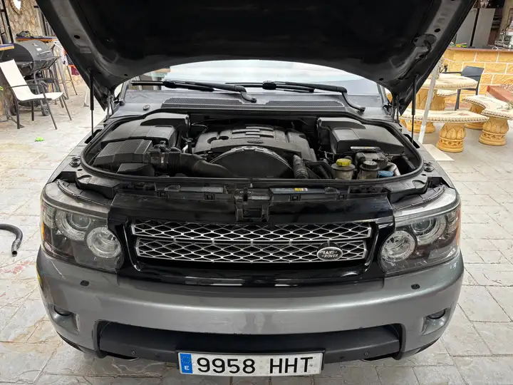 Land Rover Range Rover Sport 3.0 SDV6 HSE 2012, foto 18