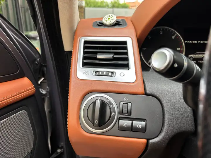 Land Rover Range Rover Sport 3.0 SDV6 HSE 2012, foto 16