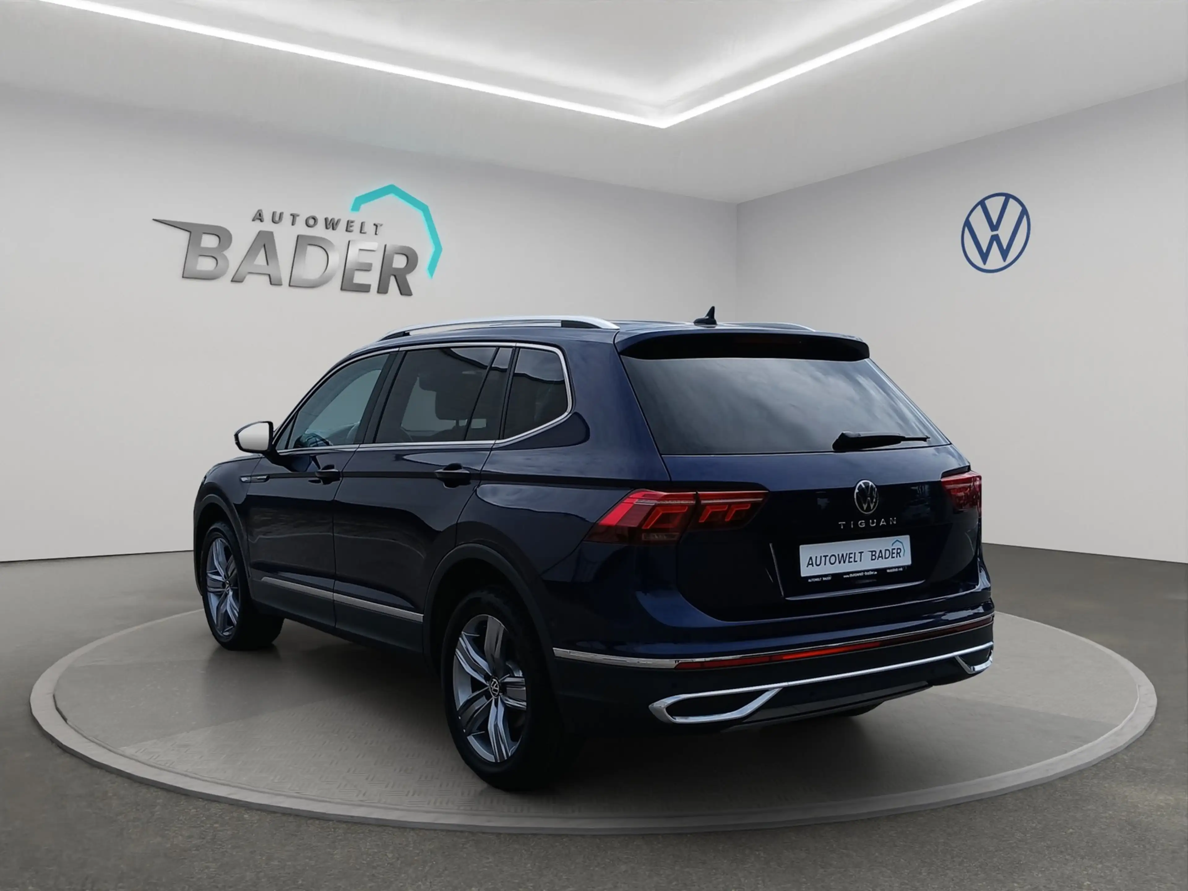 Volkswagen Tiguan Allspace Elegance 4Motion Standh. ACC AHK — photo 4
