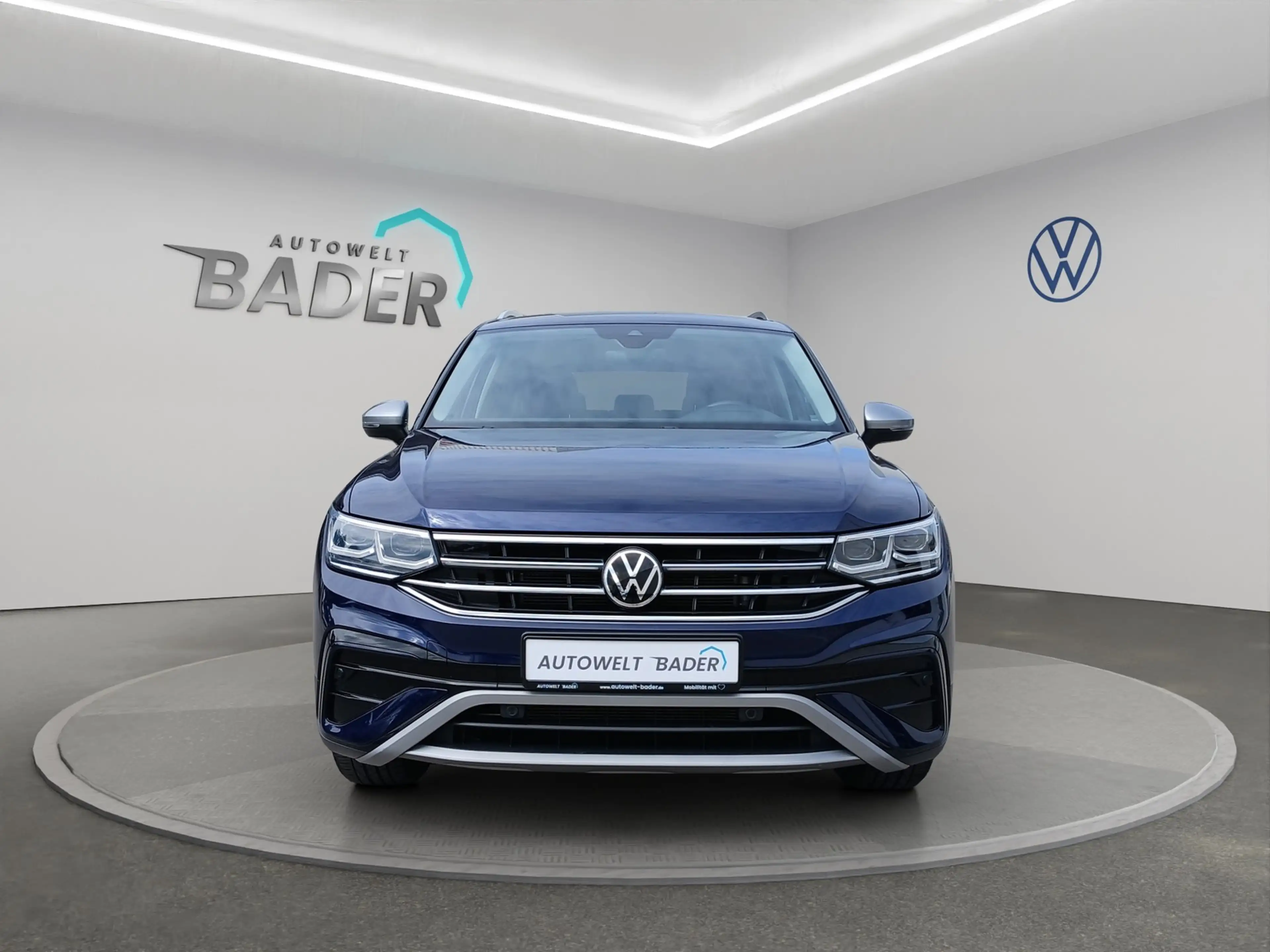 Volkswagen Tiguan Allspace Elegance 4Motion Standh. ACC AHK — photo 2