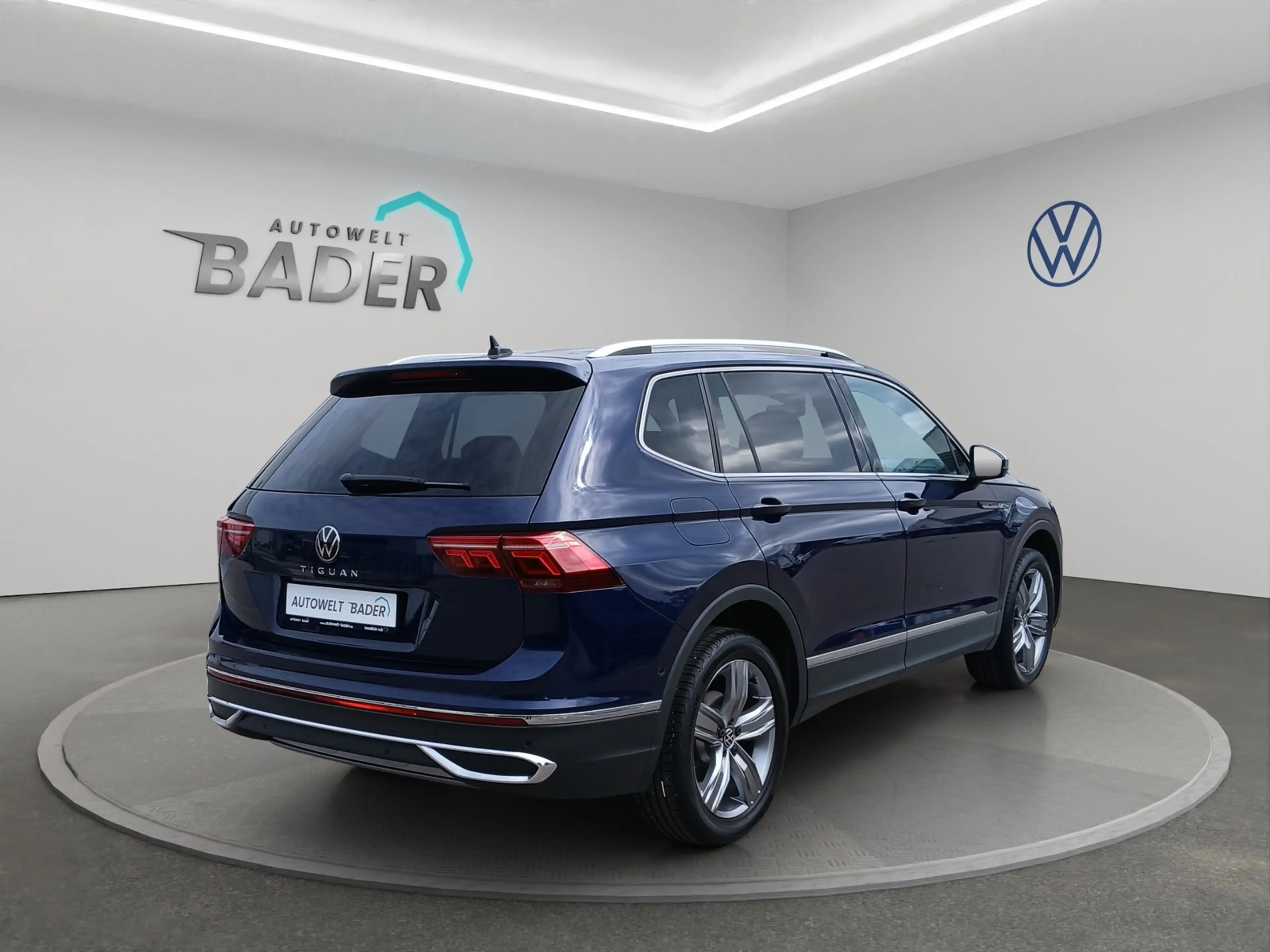 Volkswagen Tiguan Allspace Elegance 4Motion Standh. ACC AHK — photo 6