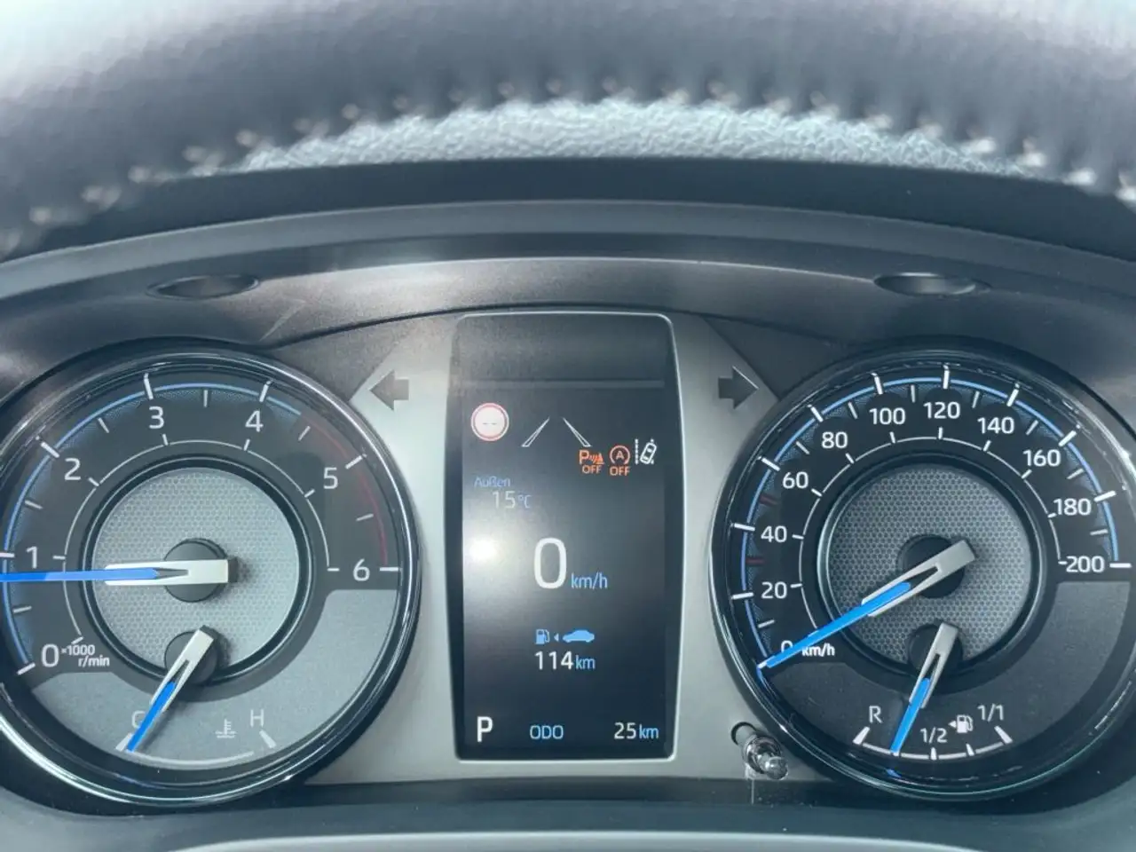 Toyota Hilux 2.8 Mild-Hybrid Double Cab Invincible 360°,sofort 13
