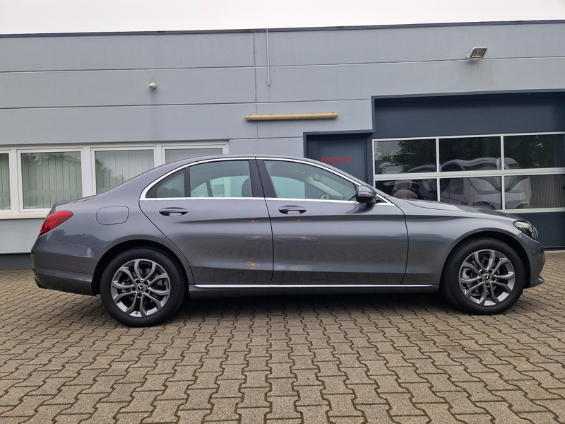 Mercedes-Benz C 180 C180 CGI Avantgarde*Kamera*LED — photo 7