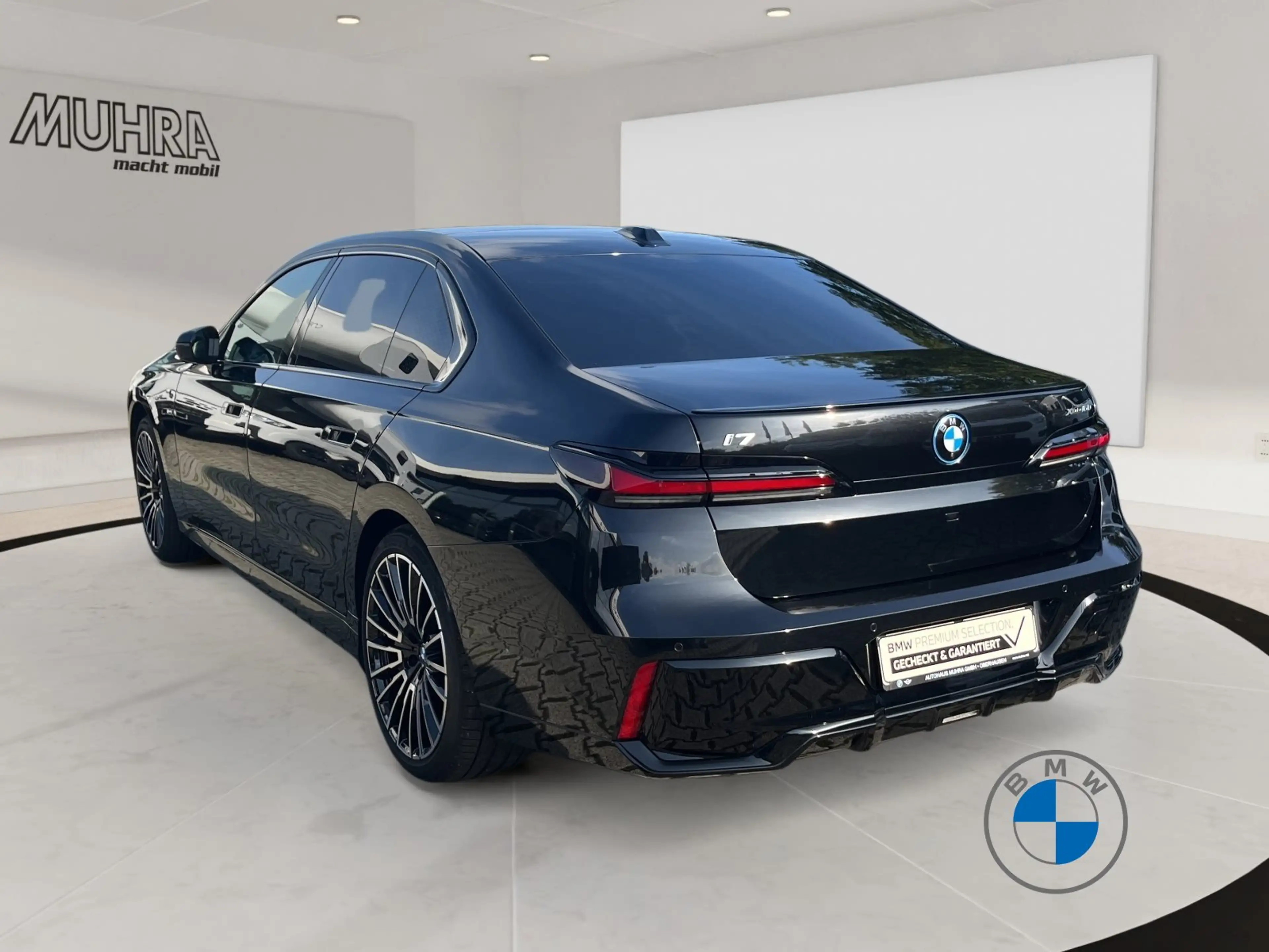 BMW i7 60 xDrive  M Sport Pro 21" Fond TV Pano Sky — photo 4