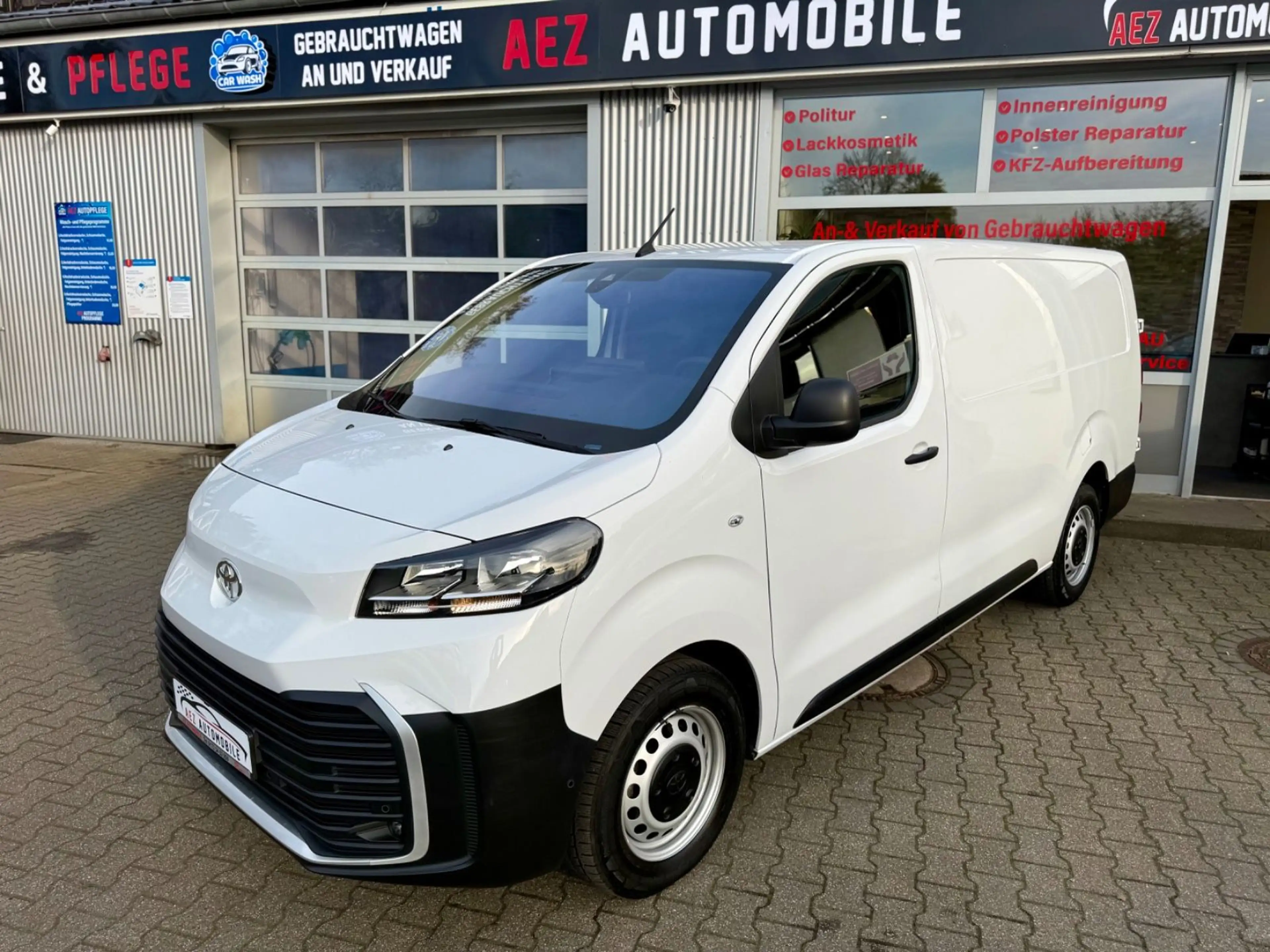 Toyota Proace L2 Kasten Meister*17.000 Km* TÜV NEU*