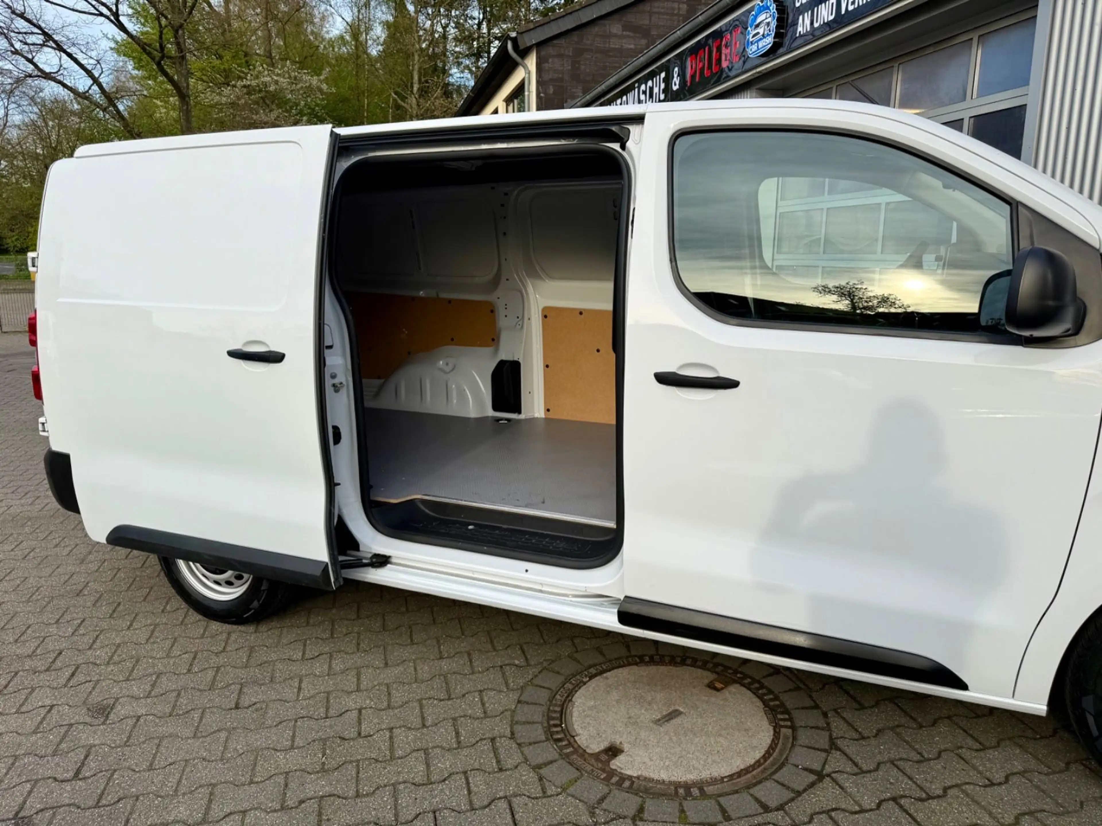 Toyota Proace L2 Kasten Meister*17.000 Km* TÜV NEU* — photo 9