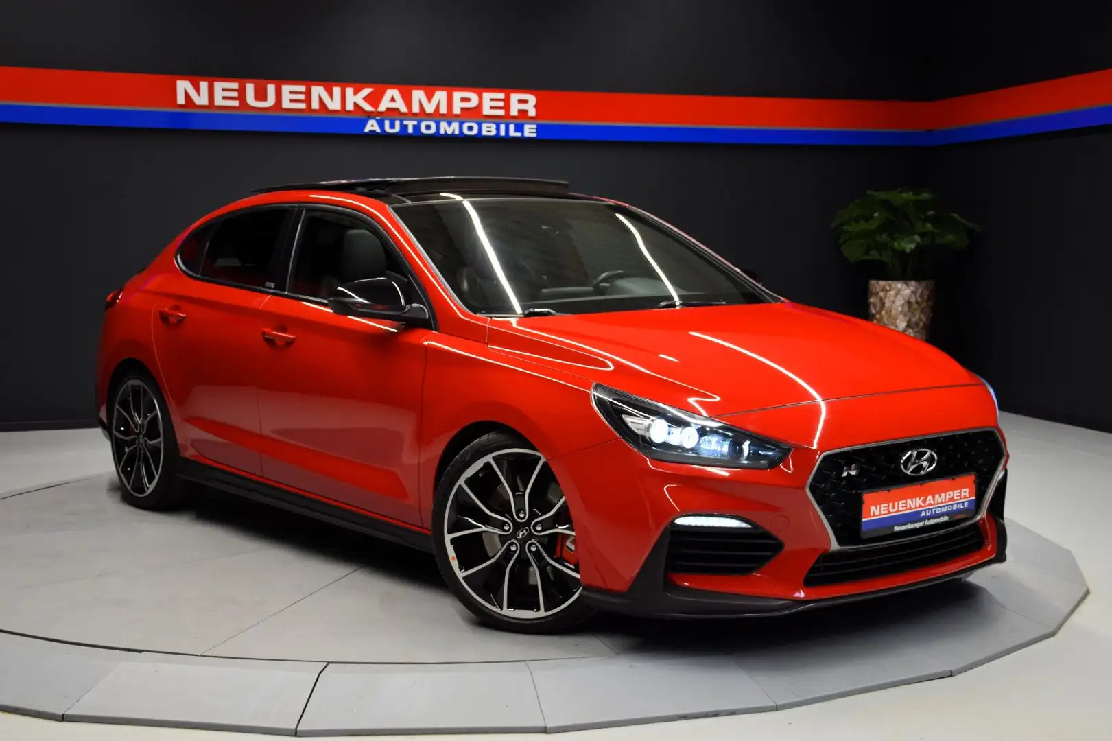 Hyundai i30 N Performance Fastback Pano Navi Memory Alcan Rojo - 1
