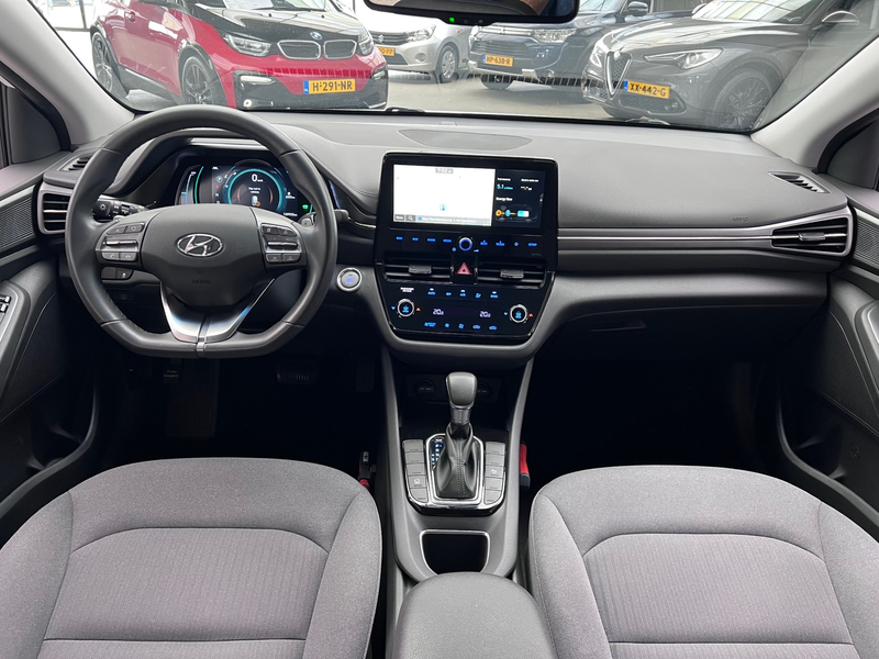 Hyundai IONIQ 1.6 GDi Hybrid/ Facelift/ Matrix LED/Carplay/ infi — photo 2
