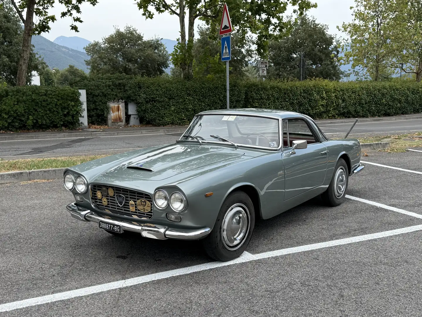 Lancia Flaminia GT II Serie Silber - 1