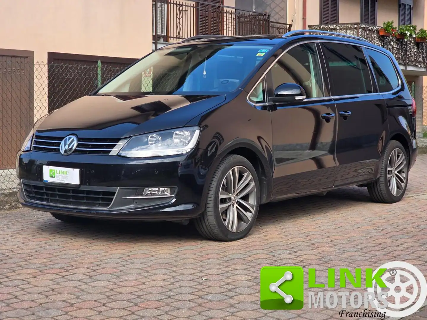 Volkswagen Sharan 2.0 TDI 184 CV DSG 7 Seat Higline Schwarz - 1