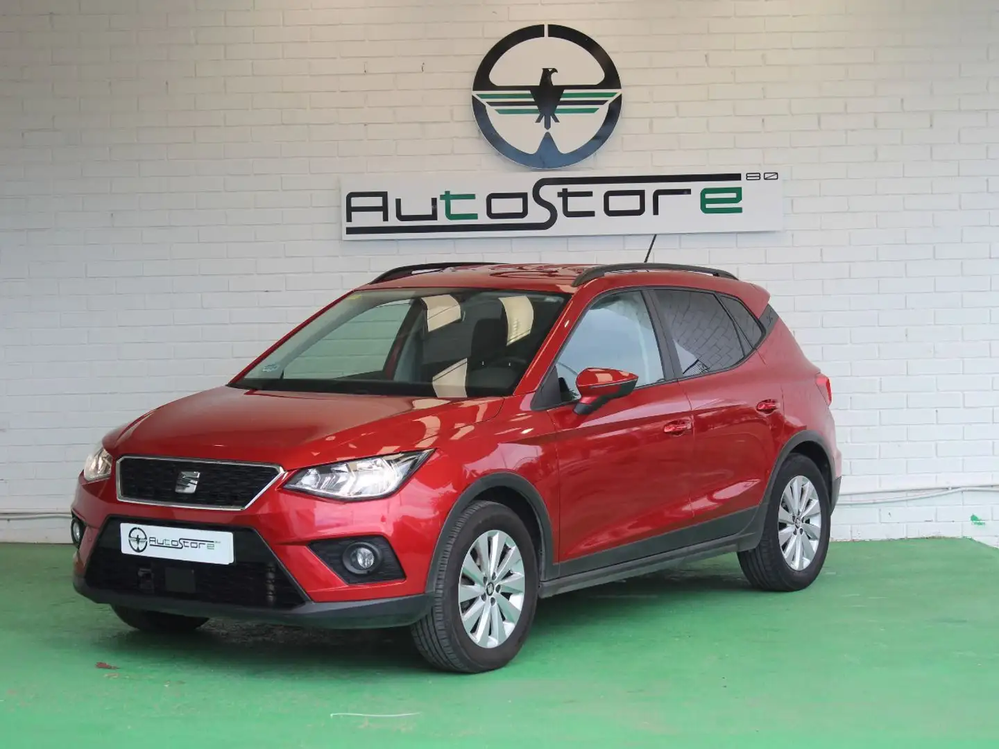 SEAT Arona 1.0 TSI Ecomotive S&S Style 115 Rojo - 1