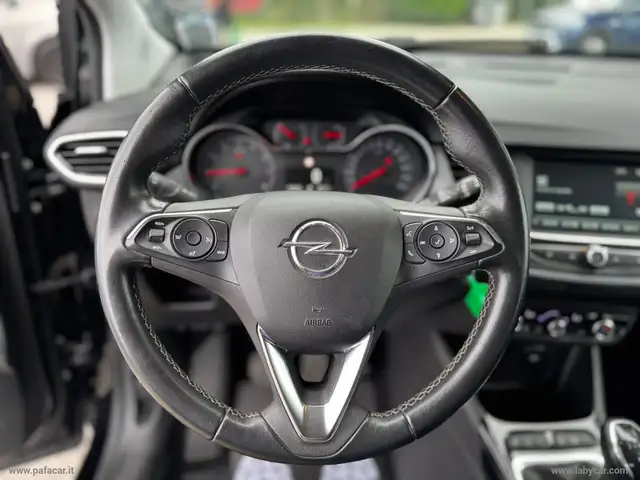 Opel Crossland X view 11