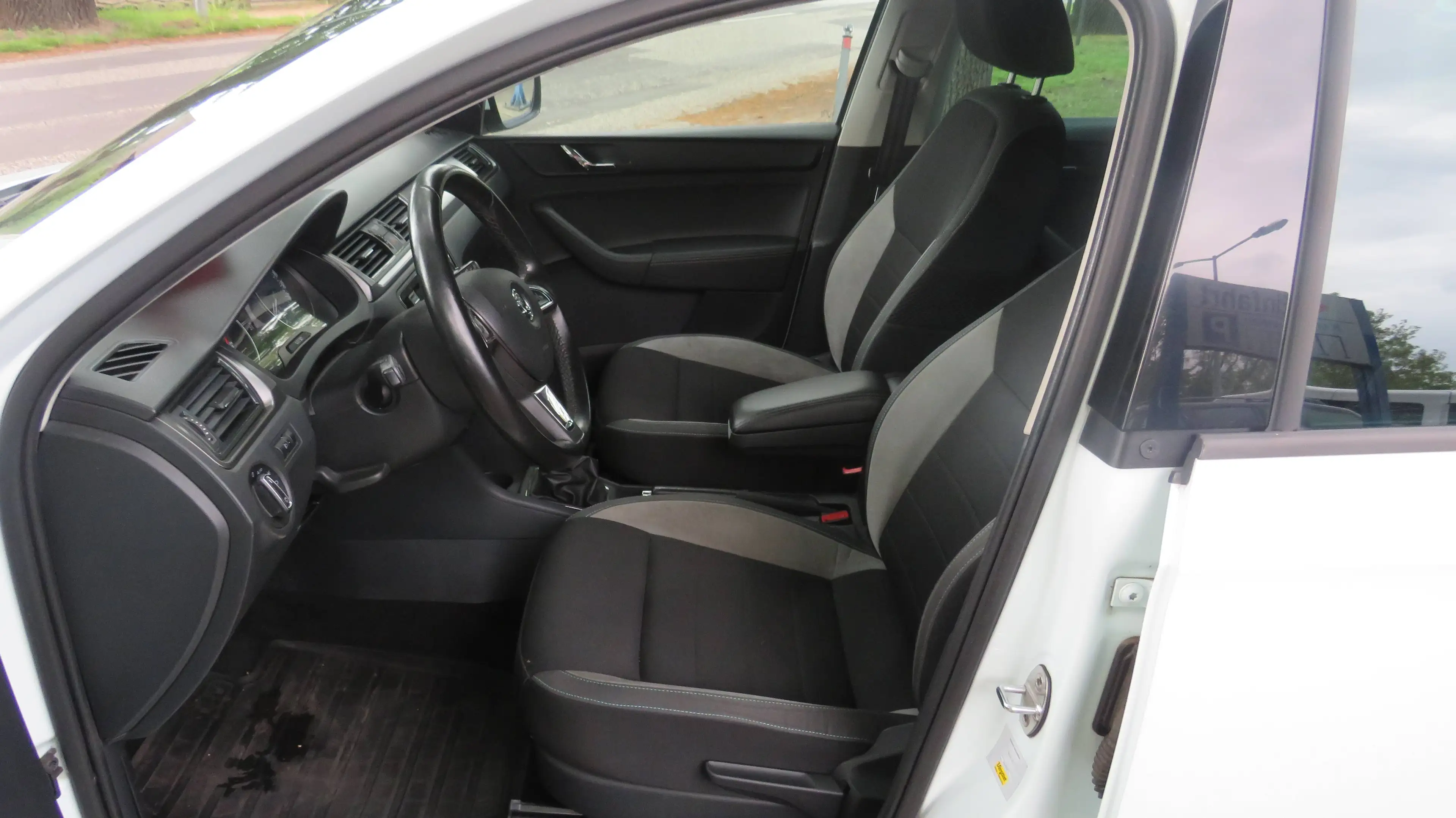 Skoda Rapid/Spaceback Joy 1 Hand incl MwSt — photo 9