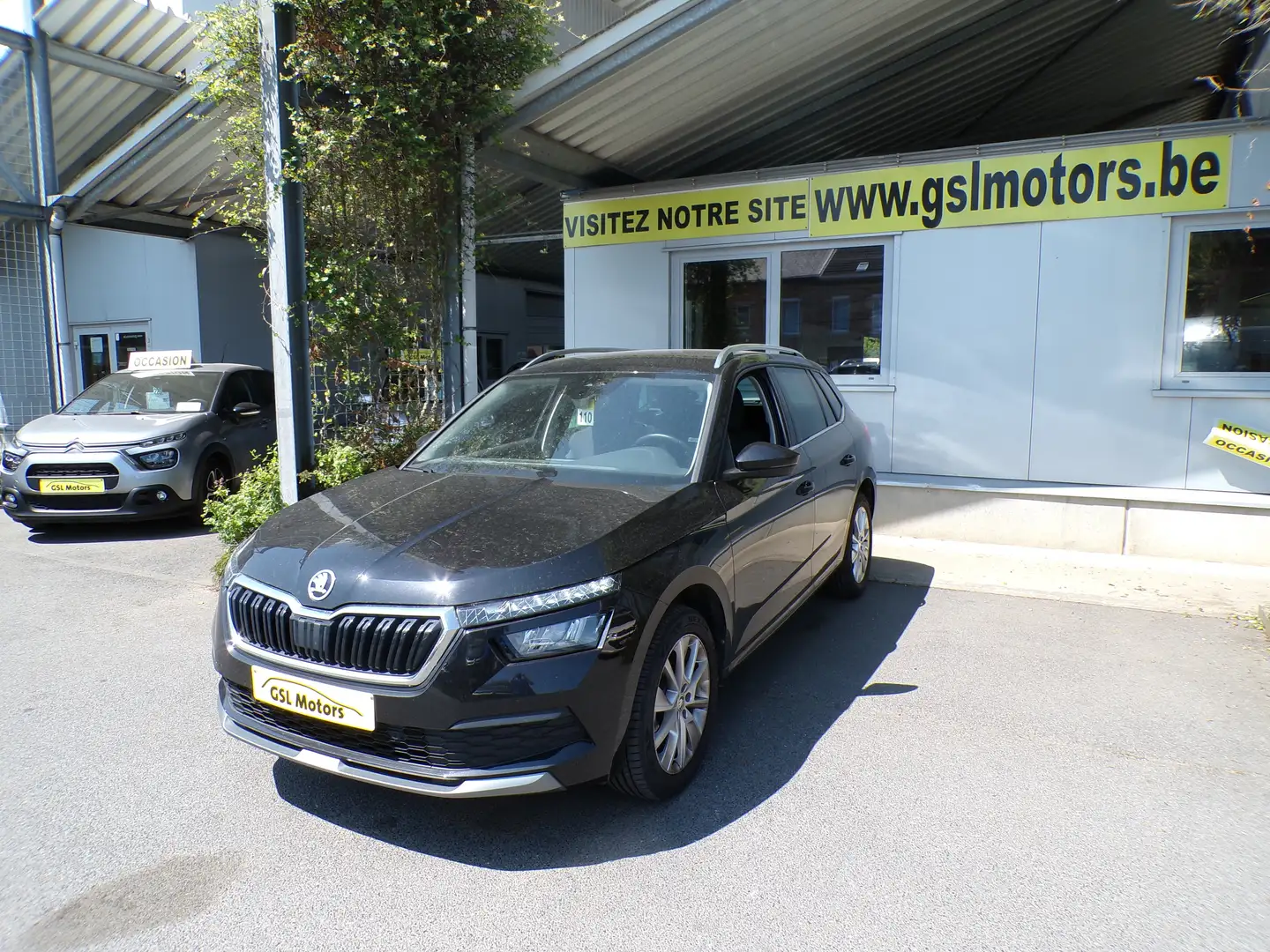 Skoda Kamiq 1.5TSi 150cv noir02/23 17541km Airco GPS Bluetooth Noir - 1