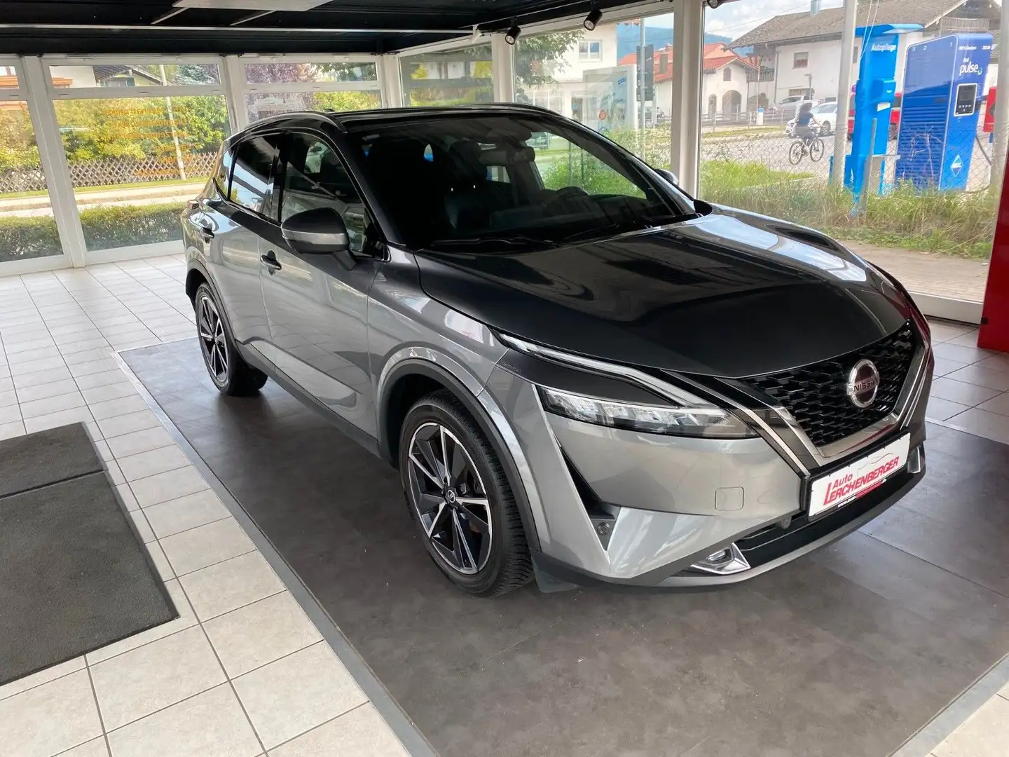 Nissan Qashqai Tekna+ Grau - 1