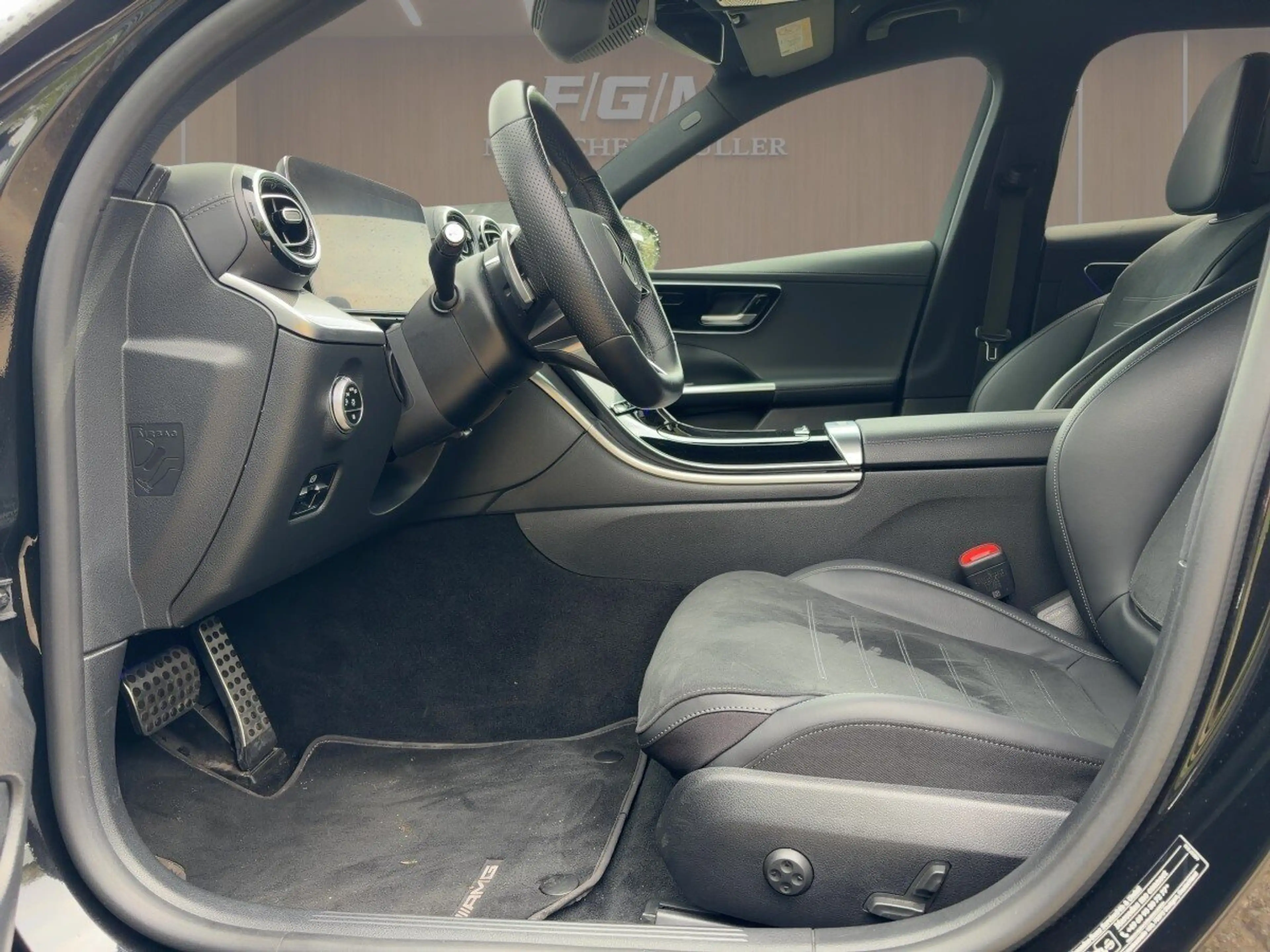 Mercedes-Benz C 300 C 300e AMG+DIGITAL-LIGHT+MBUX+KEYLESS-START — photo 6