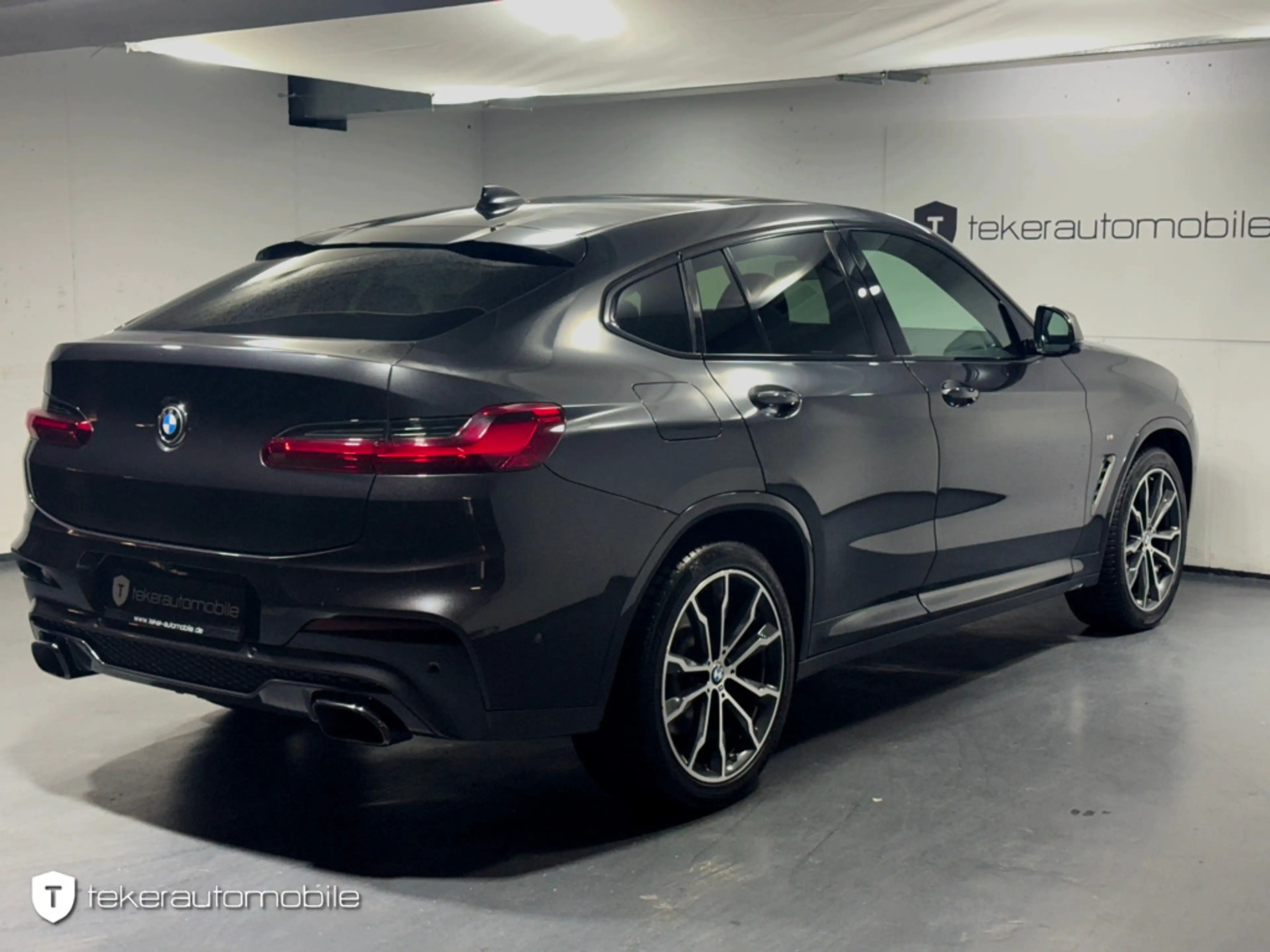 BMW X4 M40 d *CarPlay*HuD*Pano*LED* — photo 3
