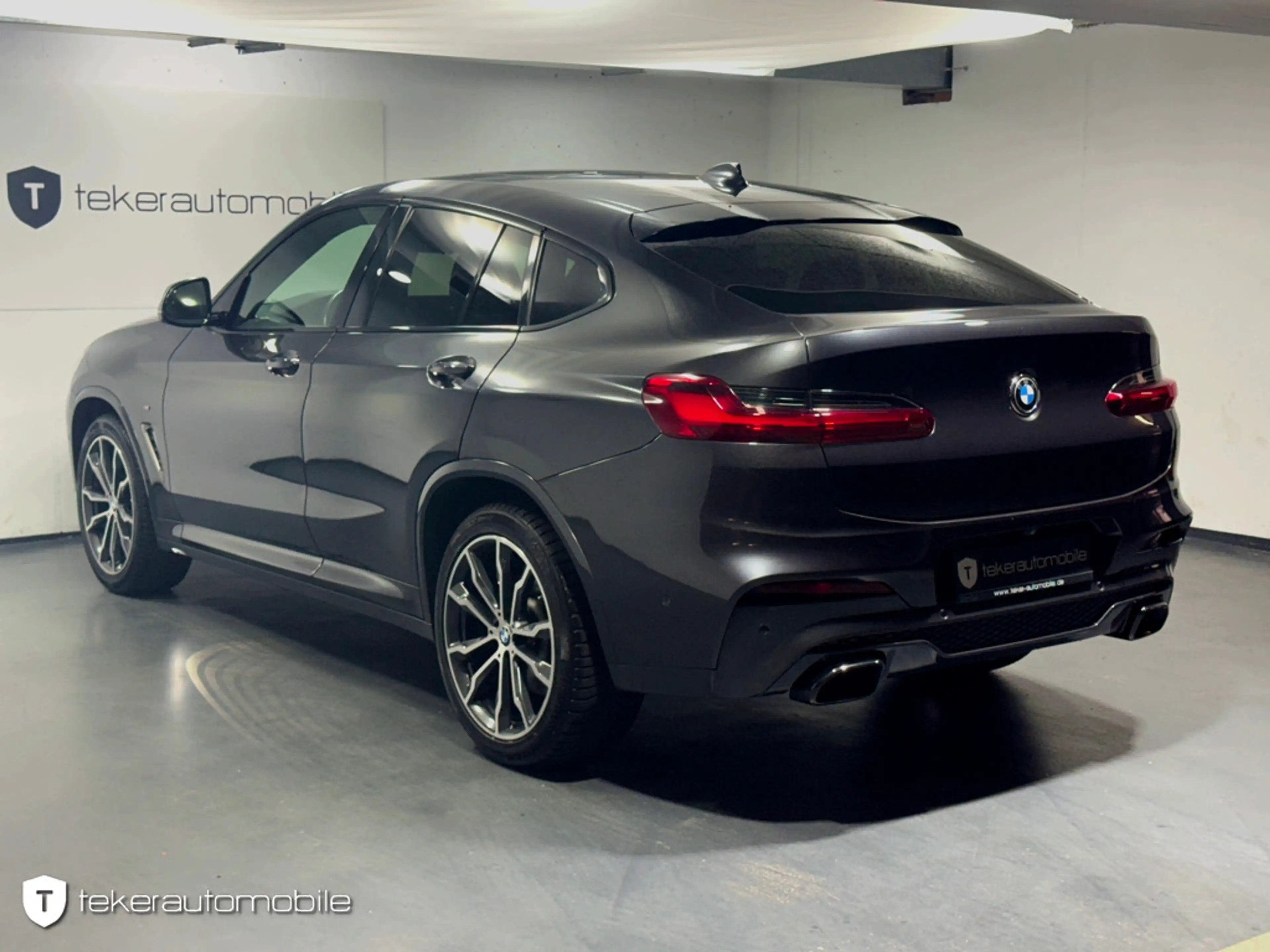 BMW X4 M40 d *CarPlay*HuD*Pano*LED* — photo 2
