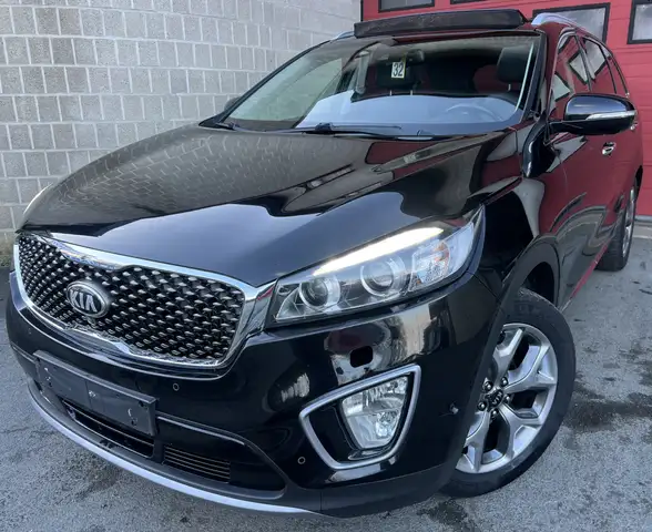 Kia Sorento 2.2 CRDi AWD Sense 7 PL + CAMÉRA + NAVI + PANO