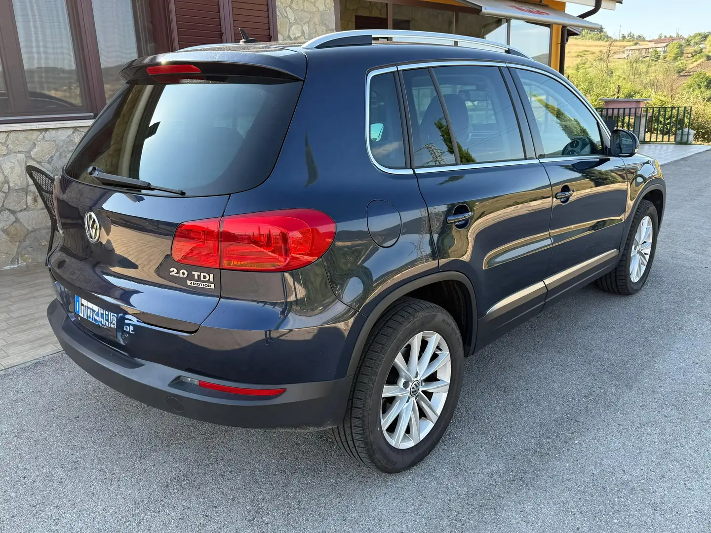 Volkswagen Tiguan Tiguan 2.0TDI 140cv 4Motion DSG Autom. Sport&Style Blu/Azzurro - 2