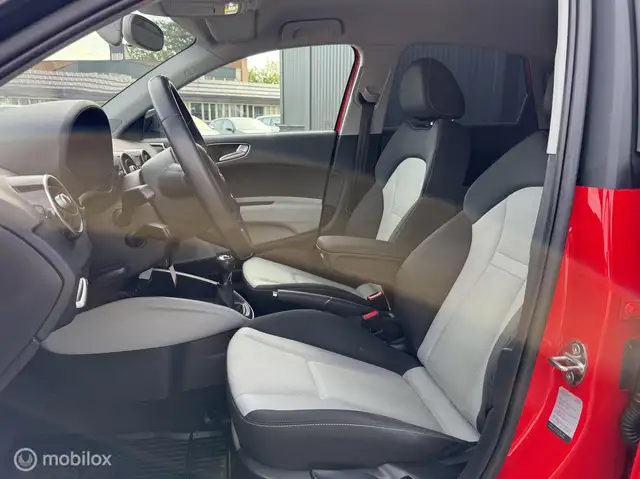 Audi A1 view 4