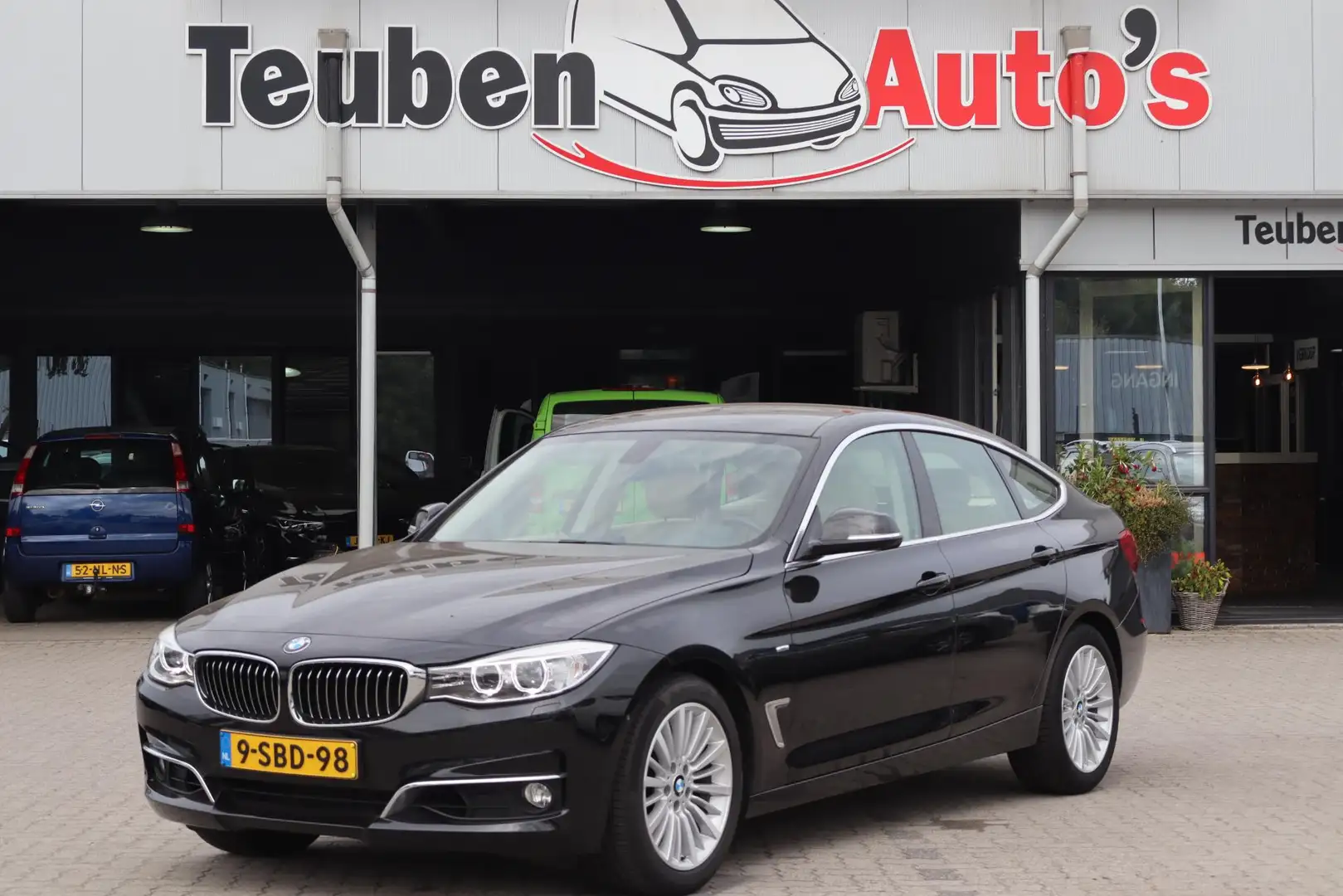 BMW 328 3-serie Gran Turismo 328i High Executive Cruise co Чёрный - 1