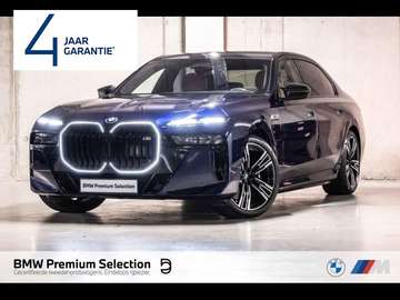 M760e xDrive | INDIVIDUAL | PANO | MASSAGE |