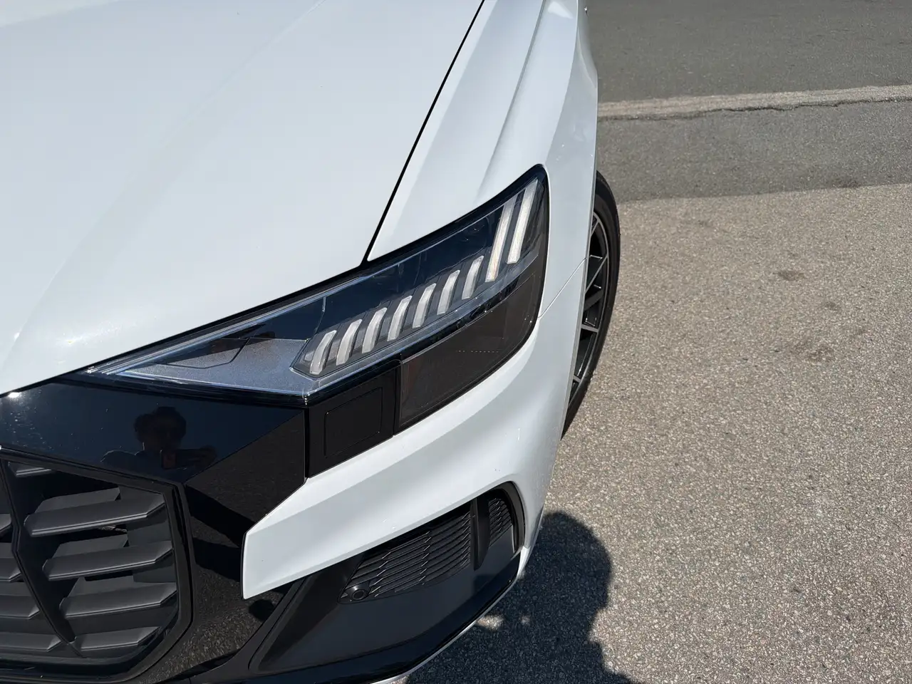Audi Q8 снимка Audi Q8