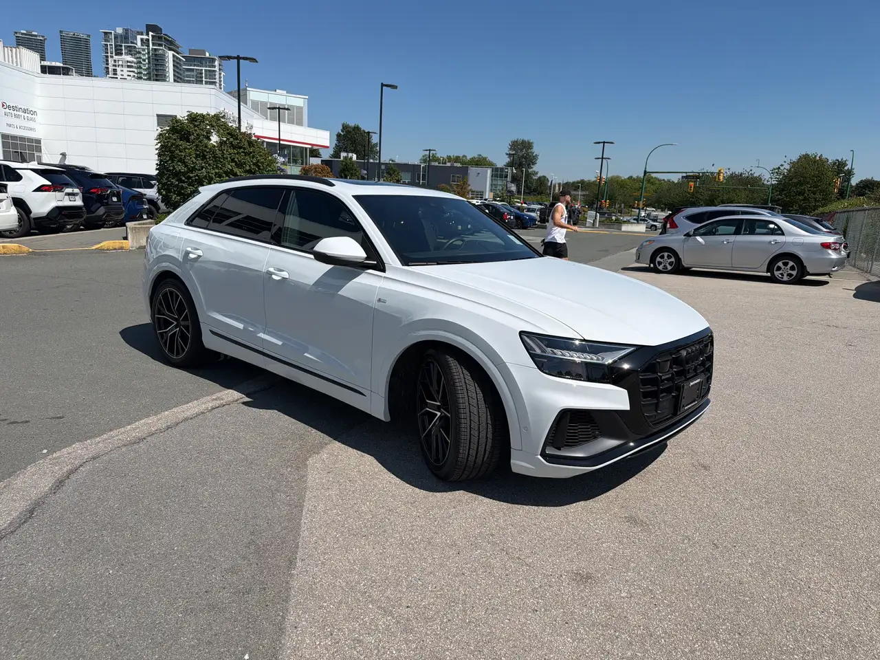 Audi Q8 снимка Audi Q8