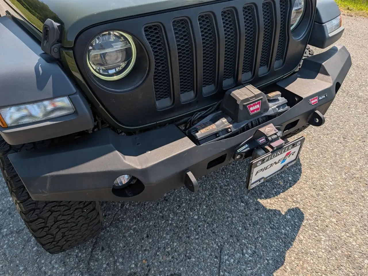 Jeep Wrangler снимка Jeep Wrangler