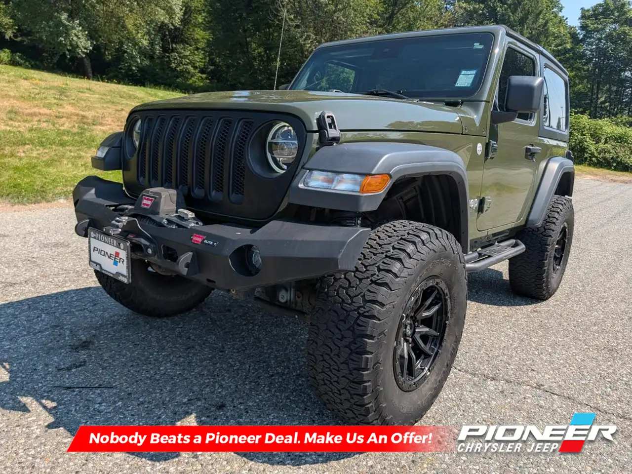 Jeep Wrangler снимка Jeep Wrangler