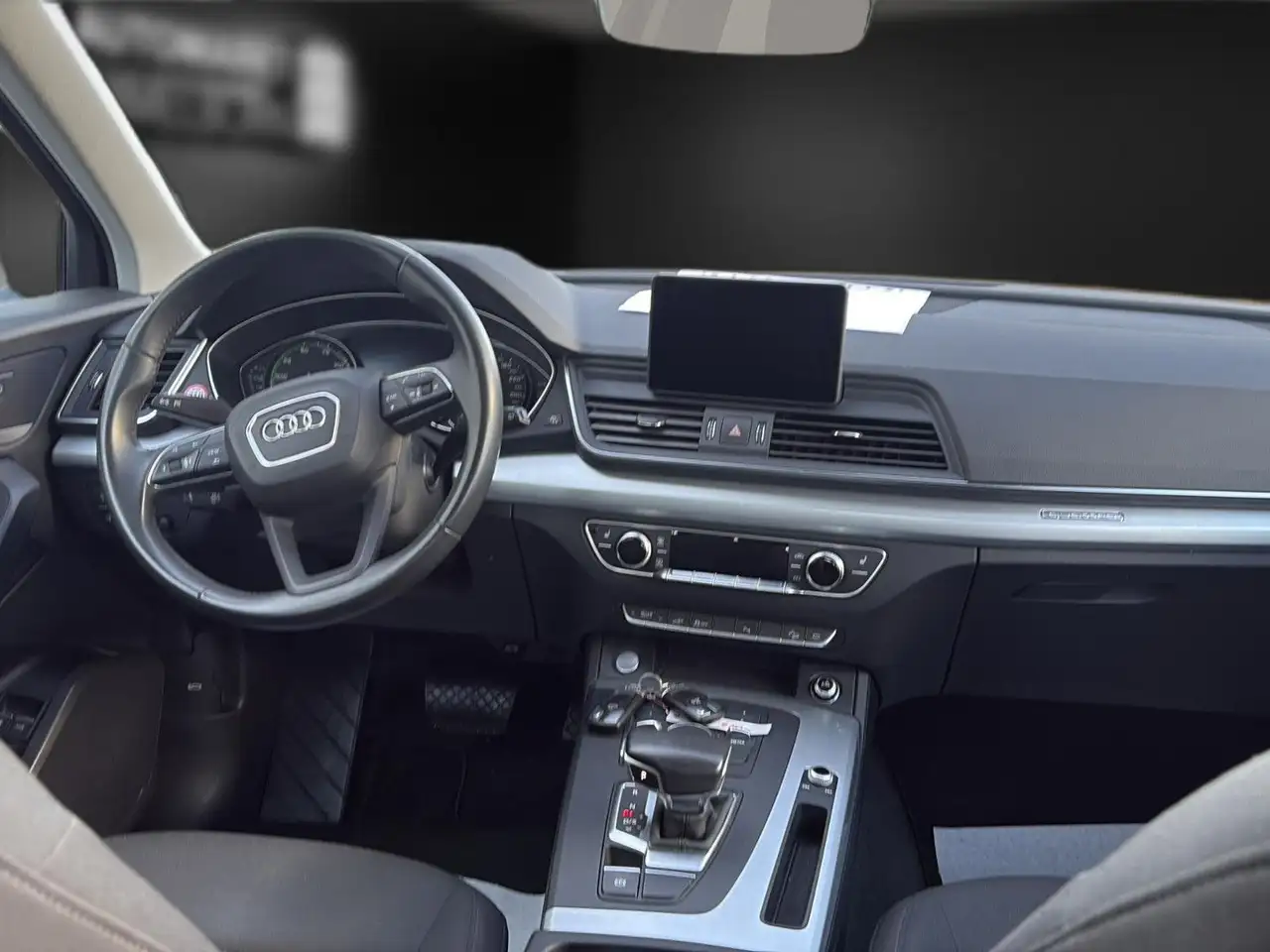 AUDI Q5 50 E QUATTRO - 299ch - 74 215KMS - CAMÉRA D'AIDE AU STATIONNEMENT - HAYON ARRIÈRE ÉLECTRIQUE - VOLANT EN CUIR