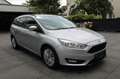 Ford Focus Turnier Business*TEMP/KLIMA/NAVI/APPLECAR* Zilver - thumbnail 2