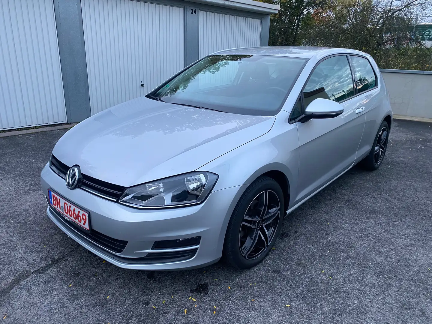 Volkswagen Golf TSI 1,2 Trendline BMT. 2Hand.Klima.GARANTIE Grau - 1