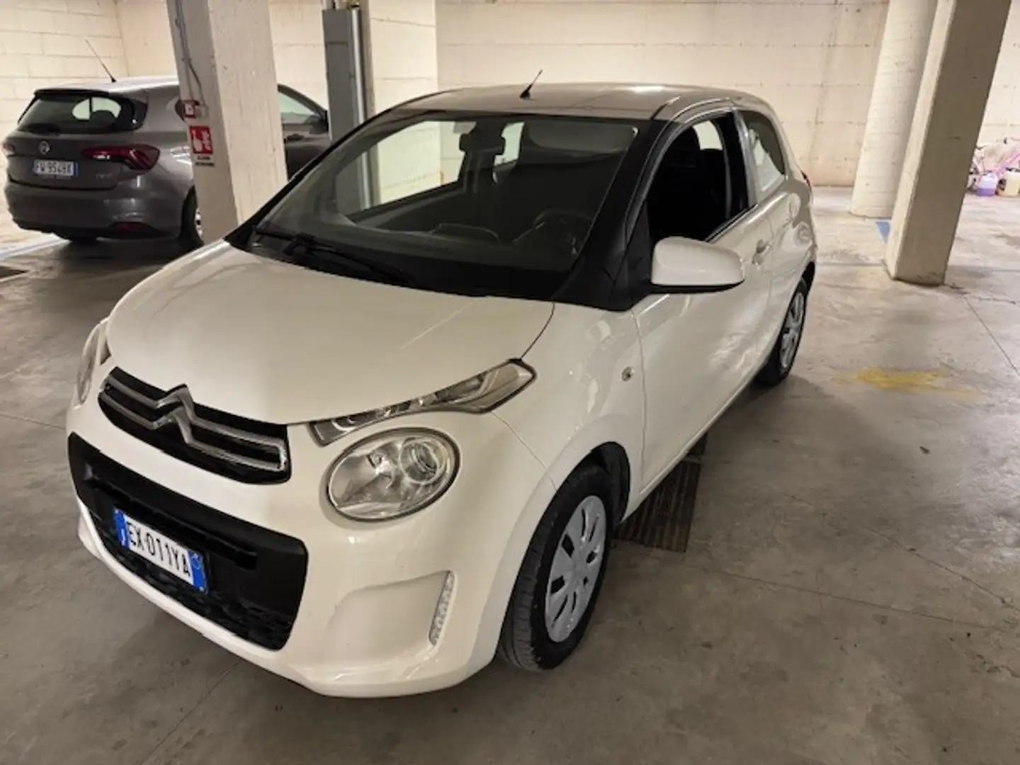 Citroen C1 C1 VTi 68 3 porte Feel Bianco - 2