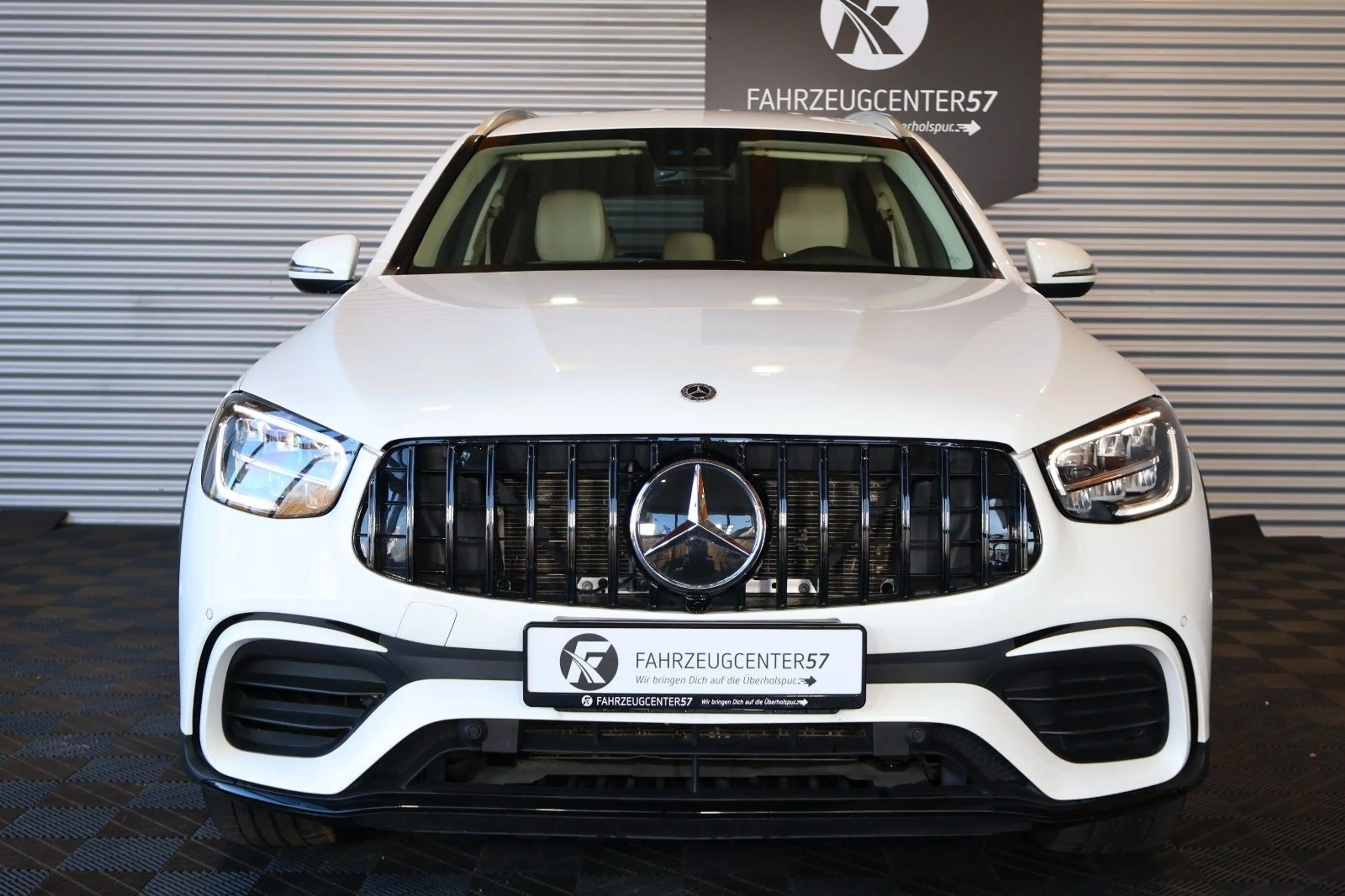 Mercedes-Benz GLC 300 4MATIC/RÜCKFAHRKAMERA/CARPLAY/LED — photo 4