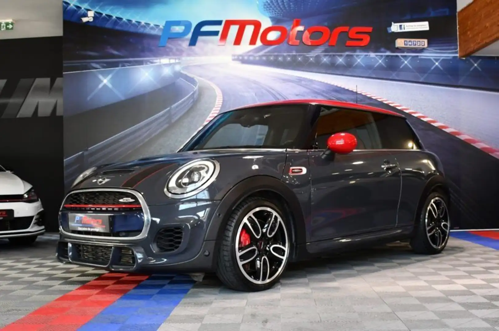 MINI Cooper John Works 2.0 Turbo 231 BVA GPS Caméra Harman Kardon Mode Echappement à Clapet Affichage Tête Haute JA 18 Grigio - 1