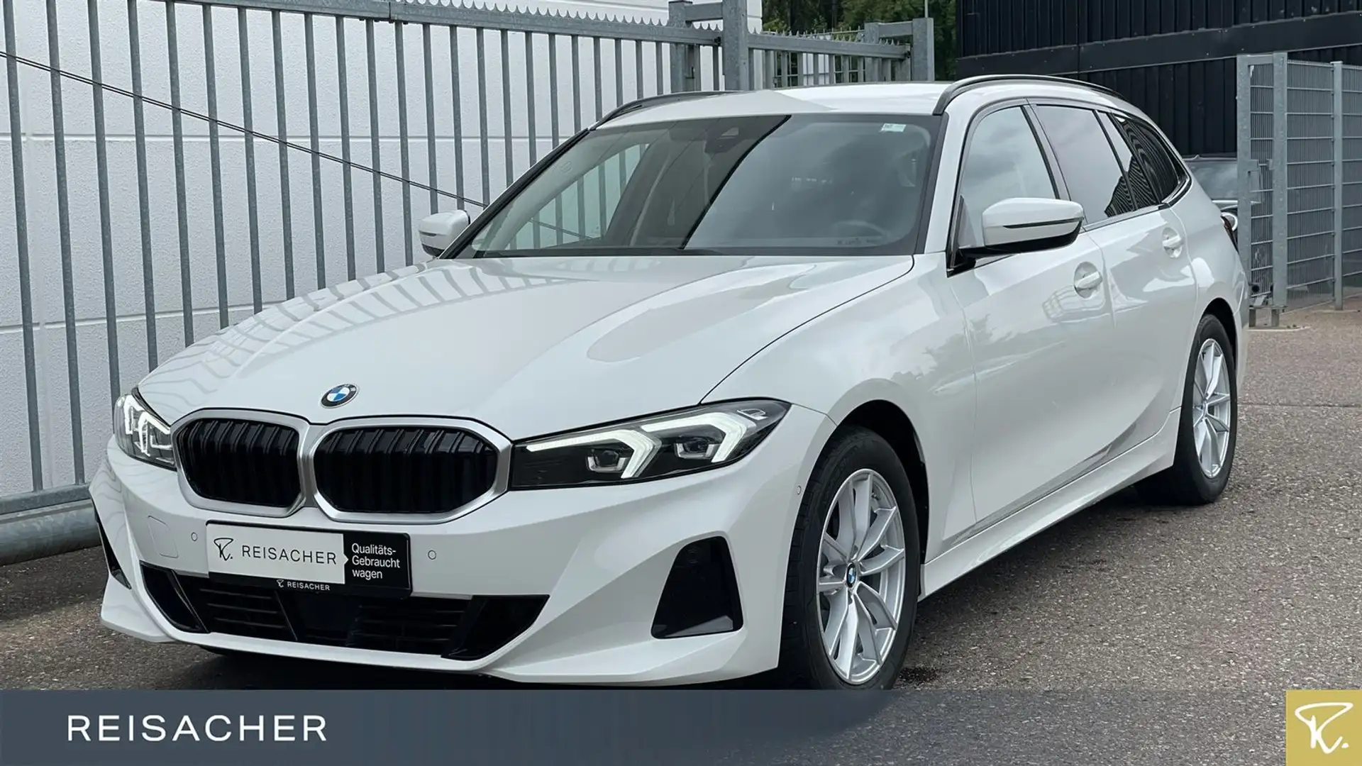 BMW 318 i Tou LC+ ACC DrAss ParkAss Komfortzug DAB Wit - 1