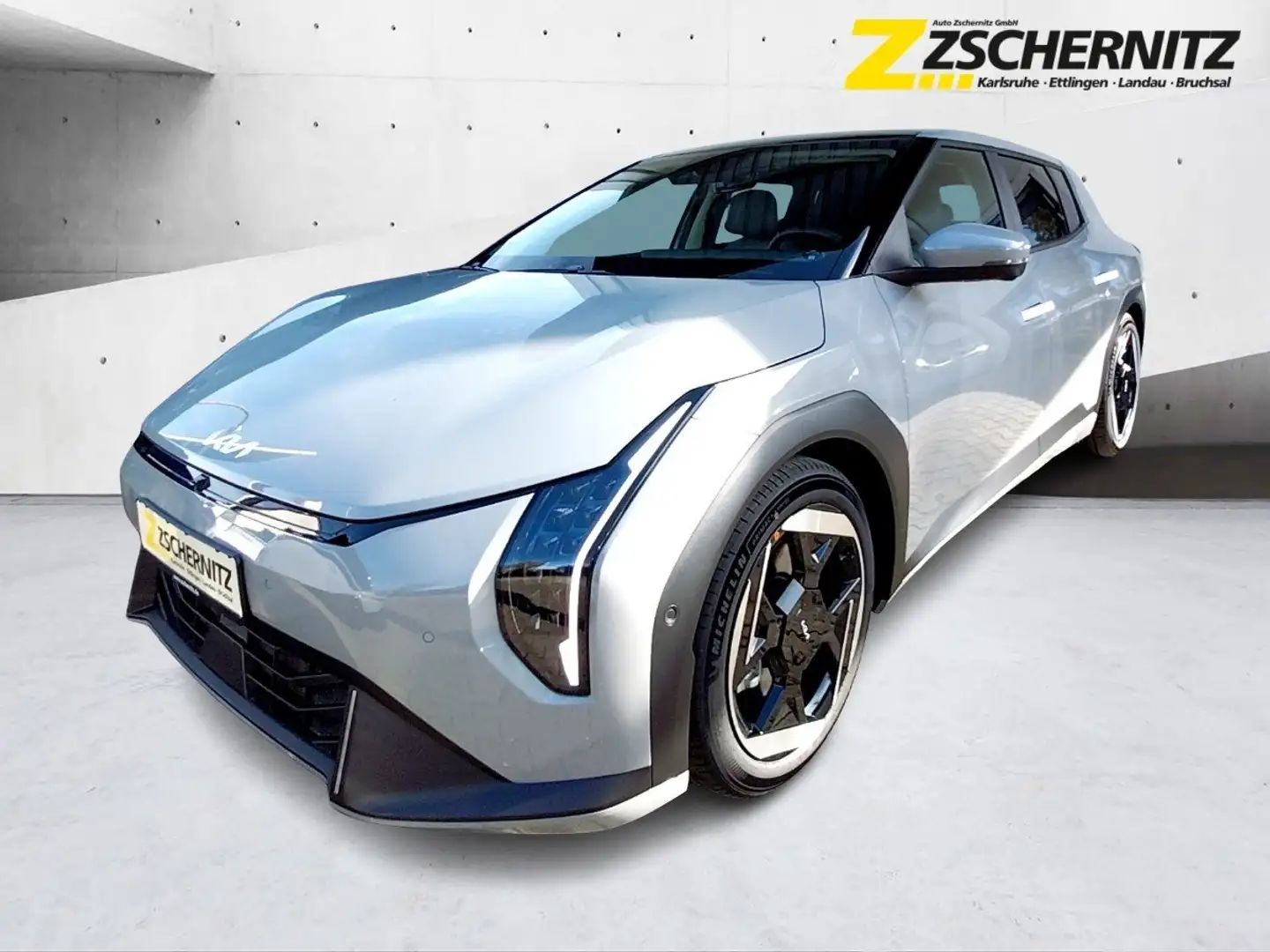 Kia EV4 81kWh EARTH LED NAVI KAMERA SHZ PANO PDC Gris - 2