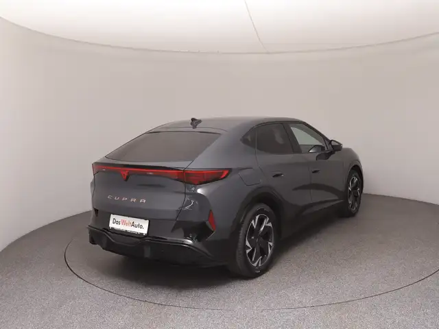 Cupra Tavascan view 4