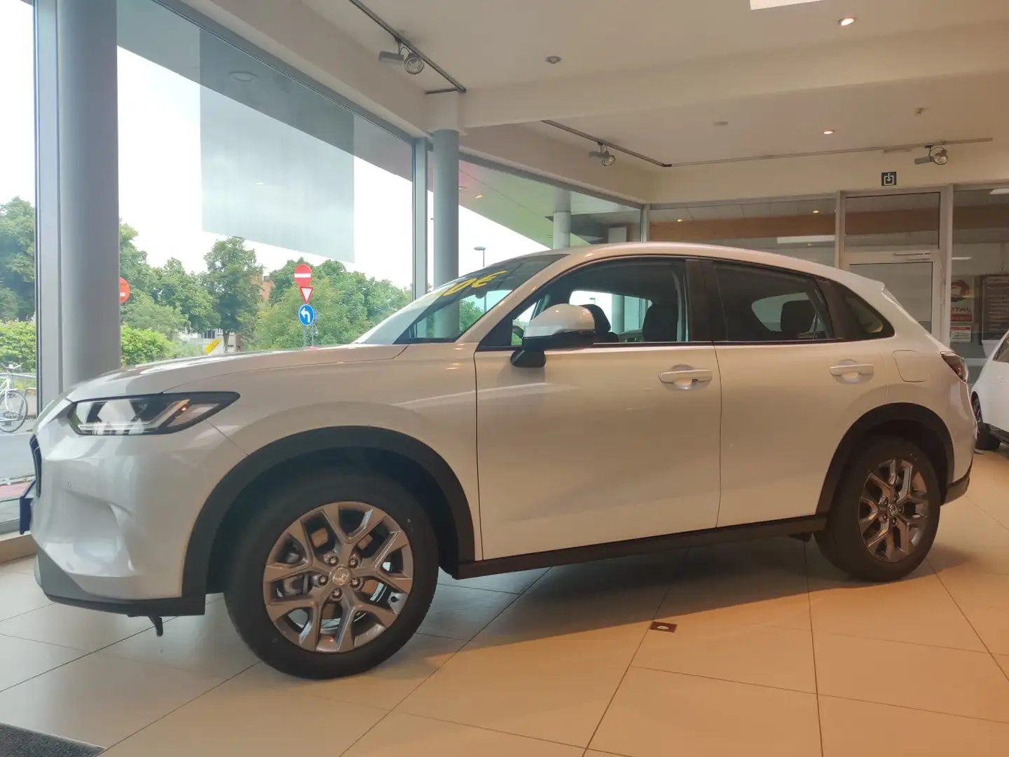 Honda ZR-V 2.0i e:HEV HYBRIDE 2WD Elegance NEW Argintiu - 2
