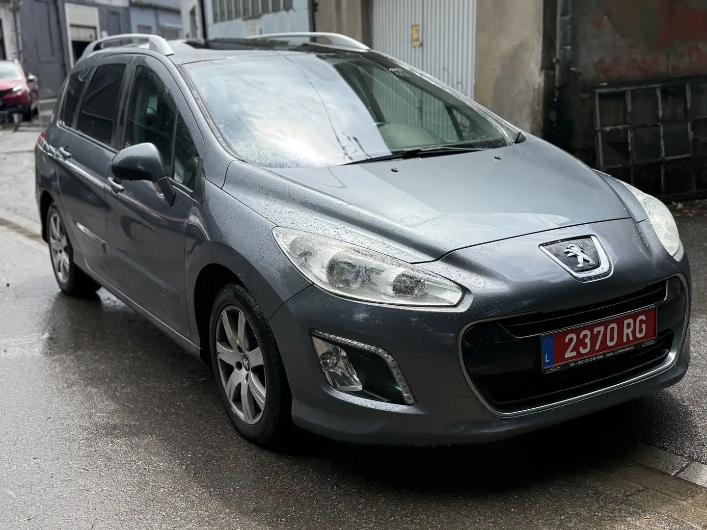 Peugeot 308 1.6 e-HDi 112ch FAP Active - 1